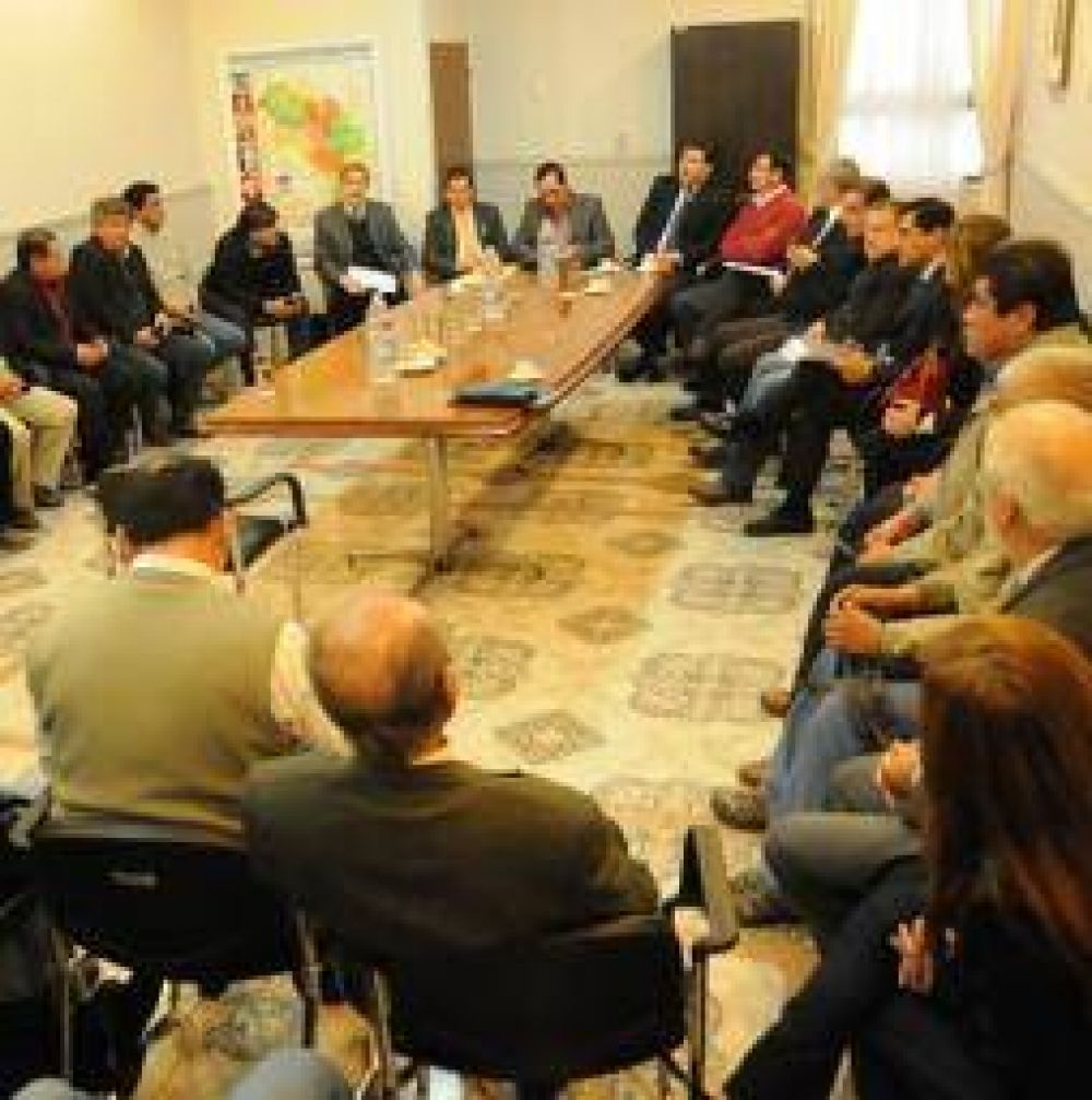 El oficialismo comenz� a discutir la futura ley de coparticipaci�n
