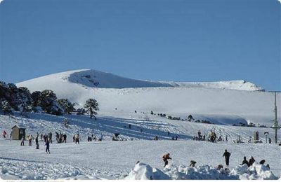 Nieve y nuevos precios en Villa Pehuenia y Batea Mahuida