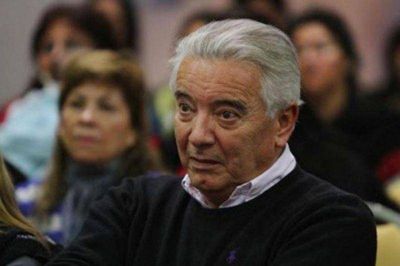 Renunci� el ministro Arrieta