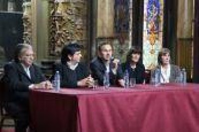 Junto a la Provincia, La Plata impulsa un bureau de turismo en la Ciudad