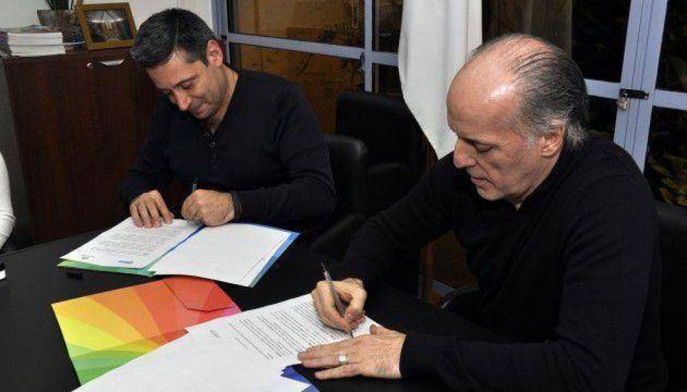 La Defensor�a firm� un convenio de cooperaci�n con SUTERH