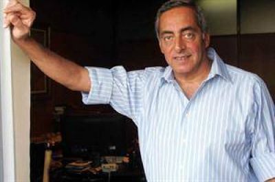 Muri� V�ctor Fayad, intendente de Mendoza y radical de larga trayectoria