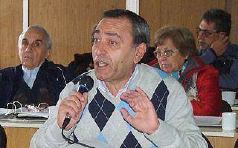 Saldutto: �Todos los pol�ticos tenemos aspiraciones�