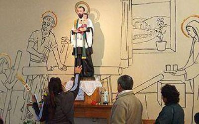 Cientos de fieles celebraron el D�a de San Cayetano