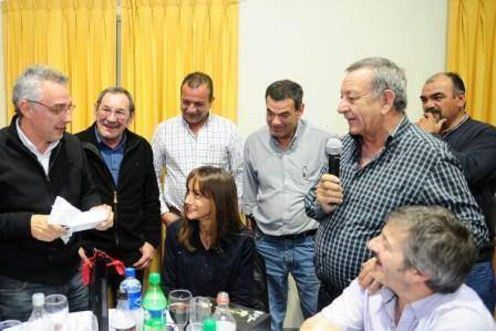 Julio Zamora: �El Frente Renovador busca devolverle la esperanza a todos los trabajadores� 