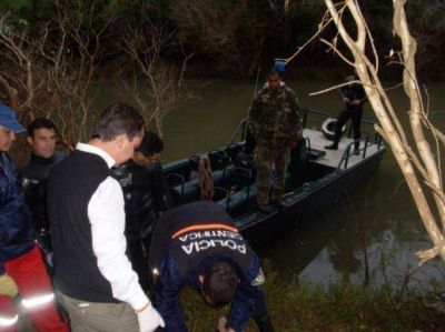 Hallaron sin vida al ni�o en el arroyo �acanguaz� en Santo Pip�