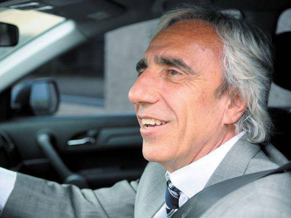 El ministro de Gobierno de Mendoza le baj� las expectativas a la creaci�n de un banco estatal