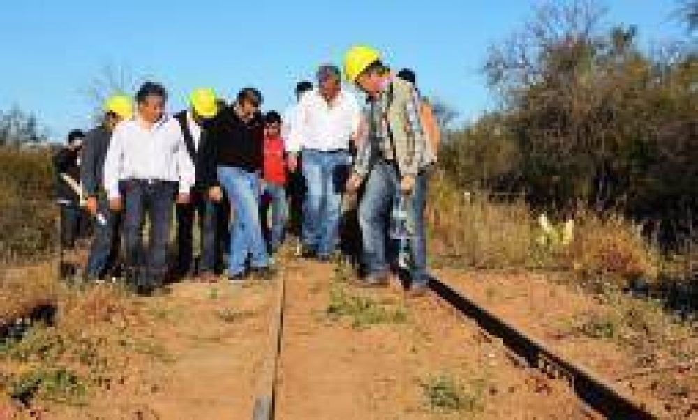 Arranc� a toda m�quina la puesta a punto de ramales ferroviarios