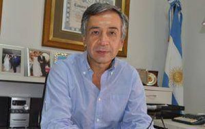  Basualdo: �No compart� la decisi�n de retirarnos�