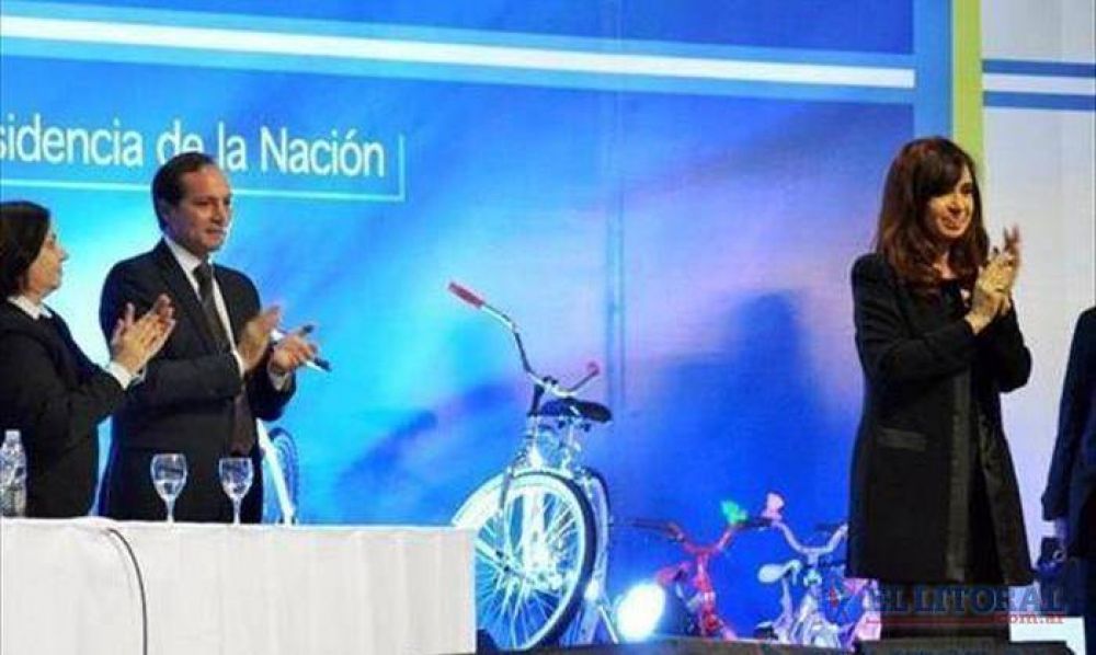 Segundo Puente: desde el Congreso reclaman a Cristina por el convenio que firm� con Camau