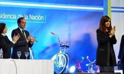 Segundo Puente: desde el Congreso reclaman a Cristina por el convenio que firm� con Camau