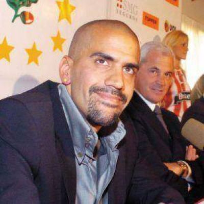 Ver�n volvi� a La Plata y sum� a Eduardo Abadie