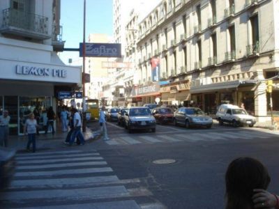 Estacionamiento libre en el centro por el d�a del ni�o
