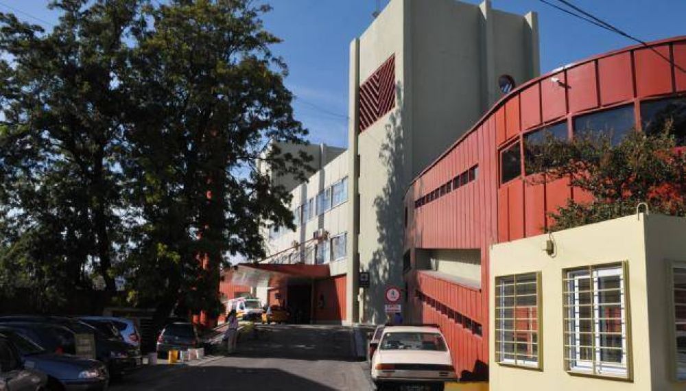 Dos lesionados al caer de la moto en Villa P�ez