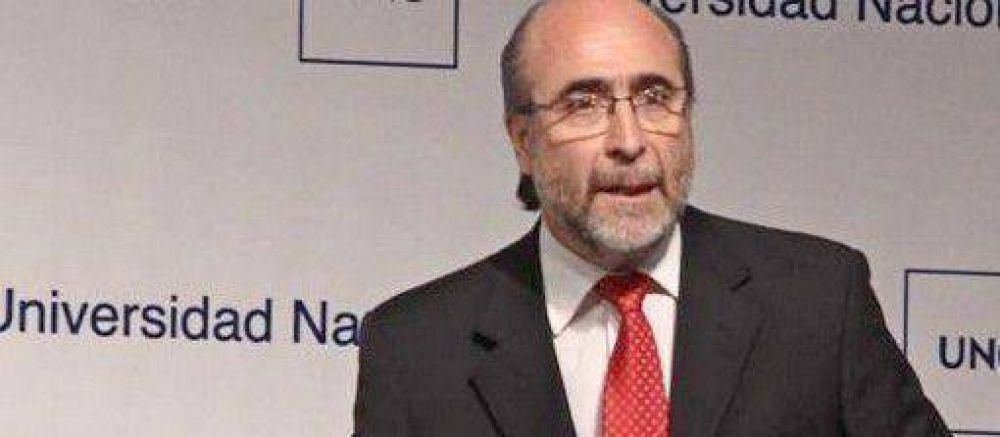 �De la Sota cree que es el sheriff y que C�rdoba es el lejano oeste�