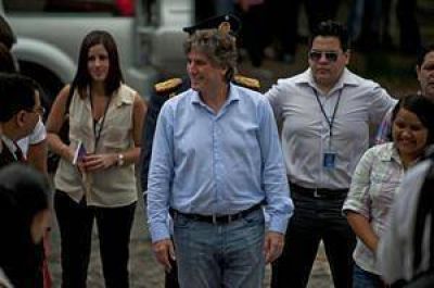 Tras otro rev�s judicial, Amado Boudou reemplaza a Cristina Kirchner en M�xico