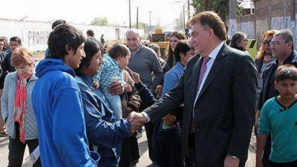 Amaya critic� a �quienes no se ocupan de la gente�