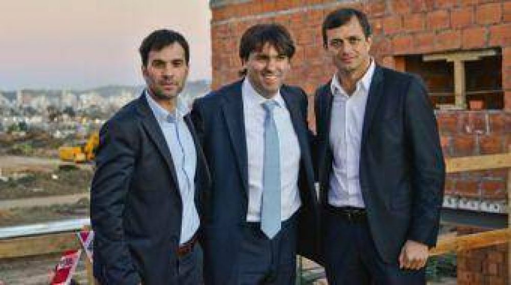 Diego Bossio: �en pocos d�as anunciaremos la inscripci�n para el desarrollo urban�stico en Tandil�