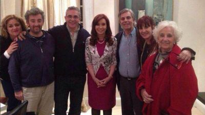 La Presidente cont� c�mo fue su encuentro con el nieto de Estela de Carlotto y su pareja