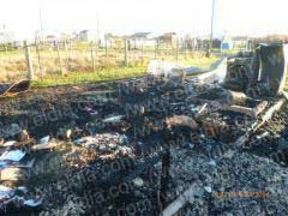 Conmoci�n en Villa Garibaldi por fatal incendio en una casa     