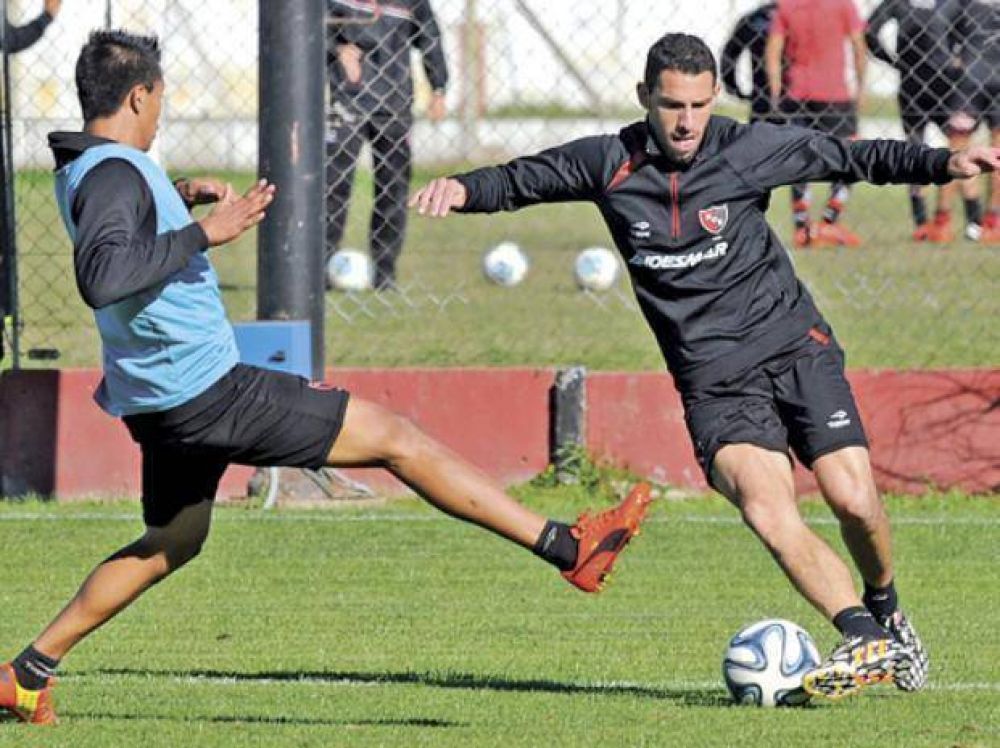 El remozado Newell's pone primera ante Boca con gran ilusi�n por la vuelta de Scocco