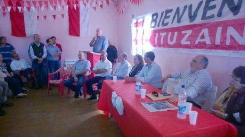 La UCR formaliz� plan para recuperar comunas