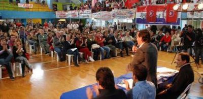 La UCR entendi� que la unidad es el mejor programa para el 2015