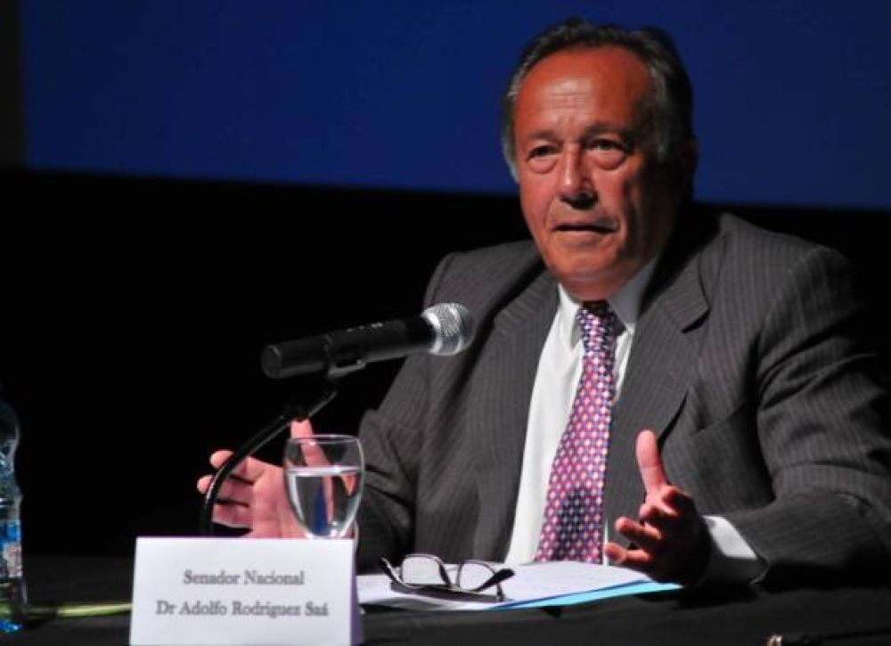 Adolfo Rodr�guez Sa�: 