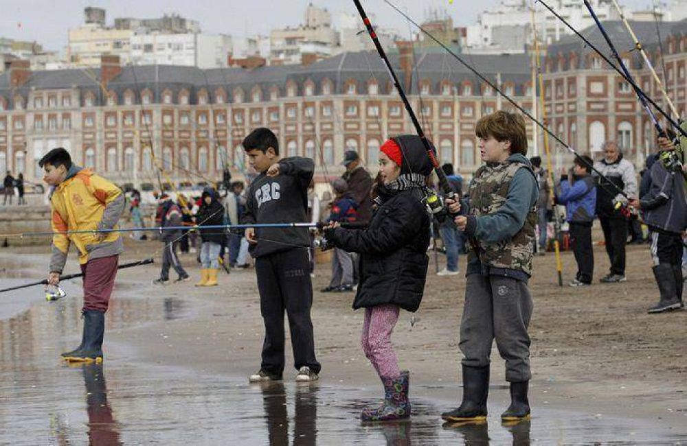 Se realiz� el �Primer Torneo Infantil y Juvenil de Pesca ciudad de Mar del Plata�