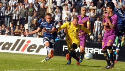Talleres igual� en un amistoso con Mitre de Santiago del Estero