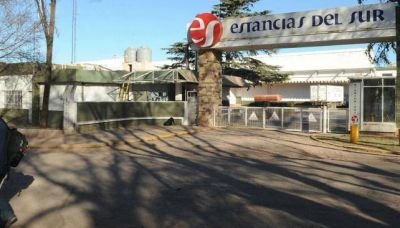 De la Sota se re�ne con Estancias del Sur