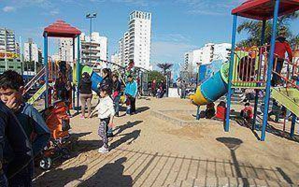 Los chicos de la Regi�n festejaron su d�a a pura diversi�n