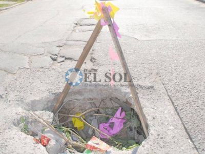 Peligro por boca de tormenta abierta