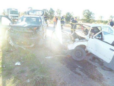 Espectacular accidente detr�s de Bosque Alto: 5 heridos