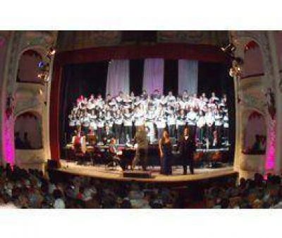 El Teatro celebr� con sus mejores galas  