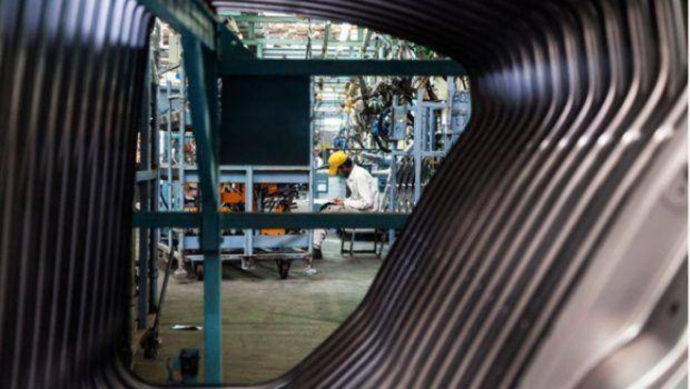 Sigue frenada la creaci�n de empleo y cae el n�mero de trabajadores registrados
