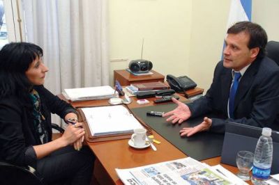 Mac Karthy: Me hubiese gustado formar parte de un equipo de trabajo donde poder discutir todo�