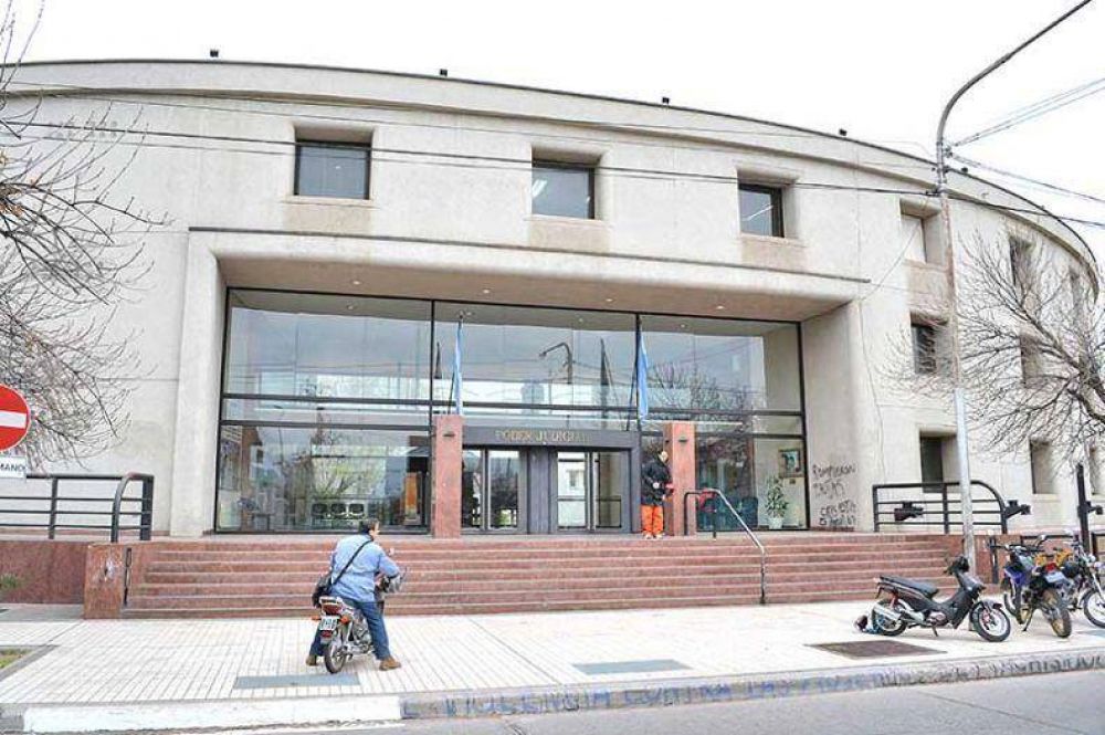 Podr�an liberar hoy al hombre acusado de pedofilia