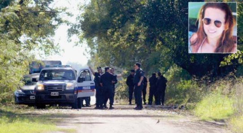 INVESTIGAN SI UN GRUPO DE POLIC�AS ENCUBRI� EL ASESINATO DE MARISOL