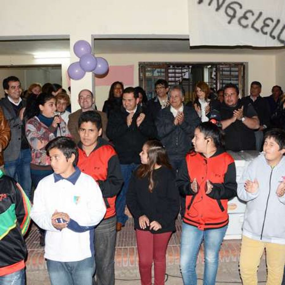 Bosetti y Flores ratificaron compromiso de trabajo conjunto con la Fundaci�n Angelelli