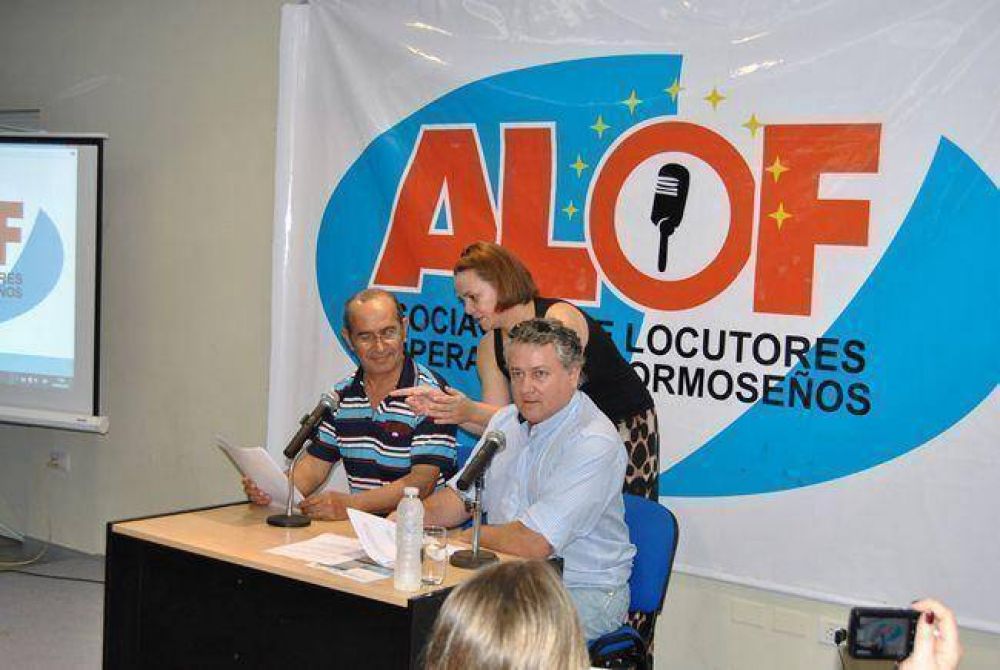 Primer Taller de �Locuci�n en Radio, Televisi�n y Ceremonial� ahora en Piran�