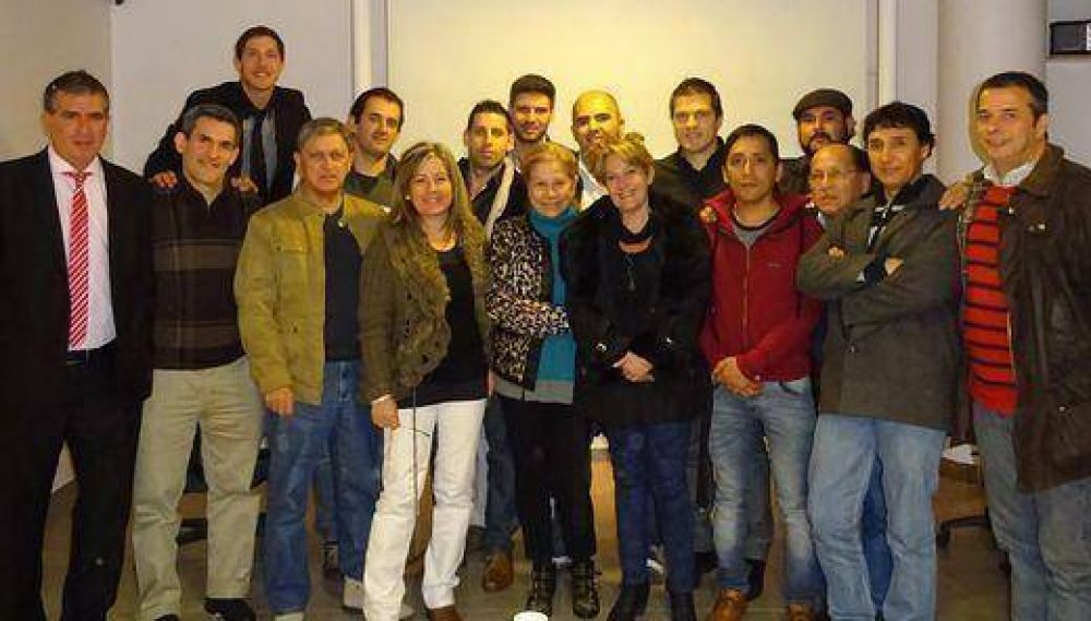 Encuentro de +A2015 San Mart�n para diagramar el segundo semestre del a�o