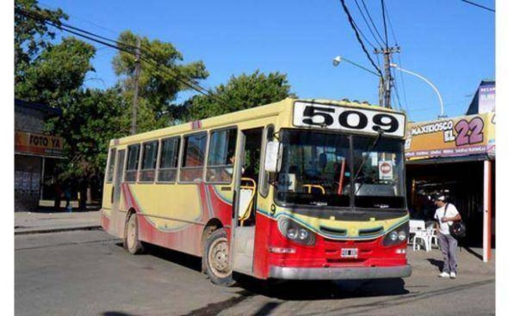 Una empresa de colectivos har mejoras en calles de Derqui