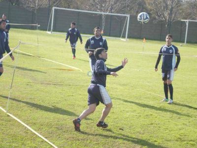 Se lesion� el Chapu Bra�a y no hay equipo para jugar la Copa