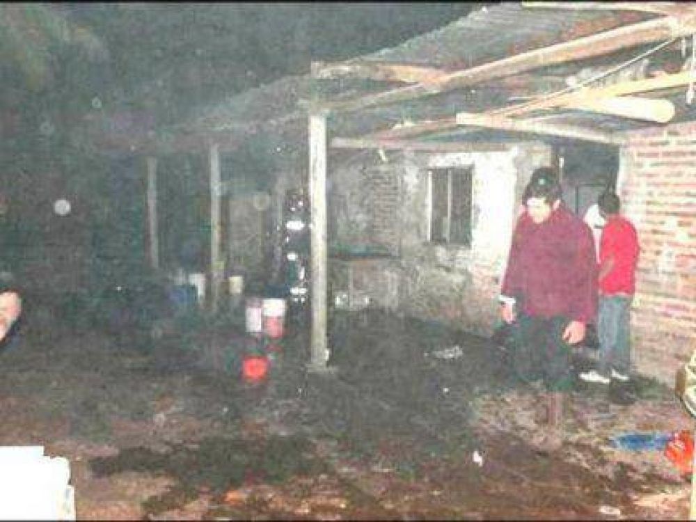 Un incendio consumi parte de una vivienda en Federal