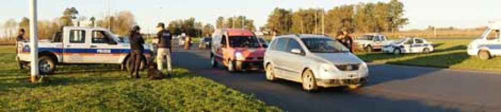 Se identificaron 438 personas y 240 veh�culos y 2 kilos de marihuana incautada 