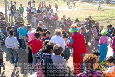 Una jornada solidaria, repleta de juegos y diversi�n al aire libre
