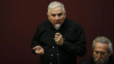 Paraj�n realizar� un acto proselitista como candidato a gobernador