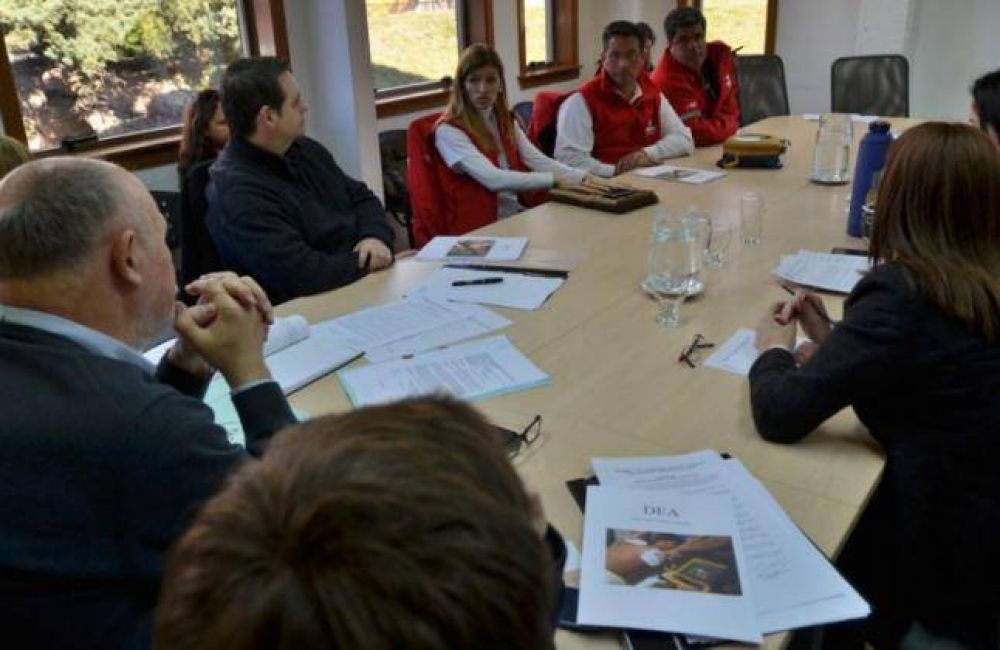 Analizan instalar desfibriladores en espacios p�blicos