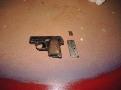 Atropell� a gendarmes: iba con dos chicas, coca�na, marihuana y armas